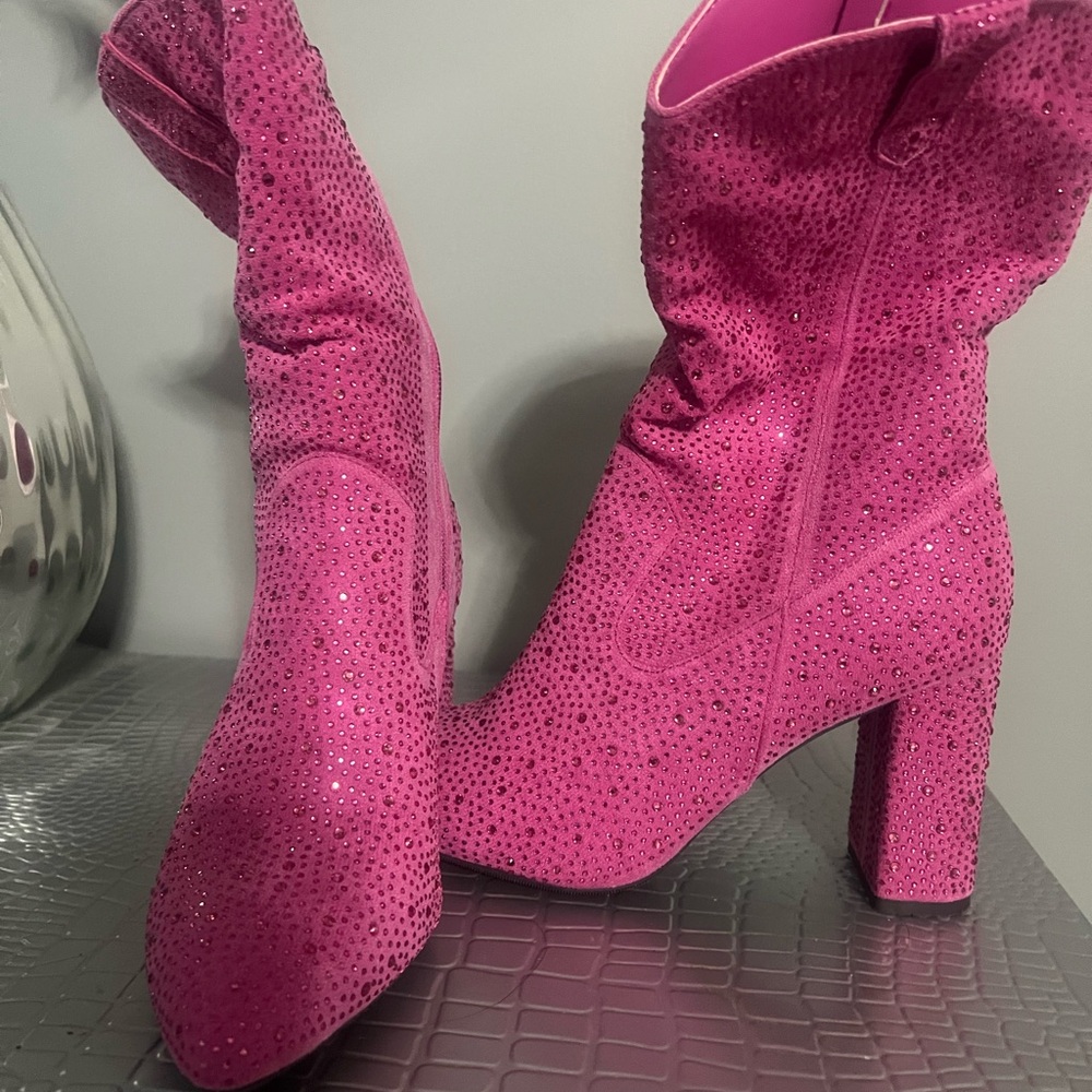 Elegant Pink Rhinestone Women's Boots